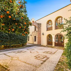 Hospedería Convento De Santa Clara Hotel